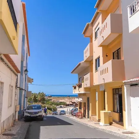 Apartment Stories Rooftop River View Alvor